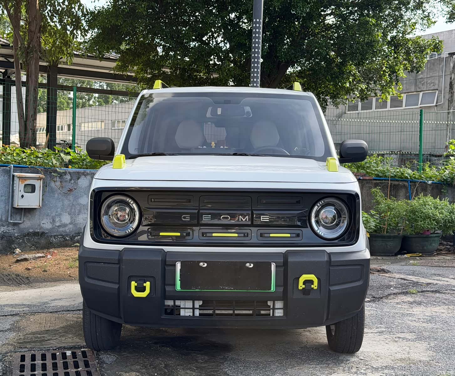 Geely Panda, 2025 2
