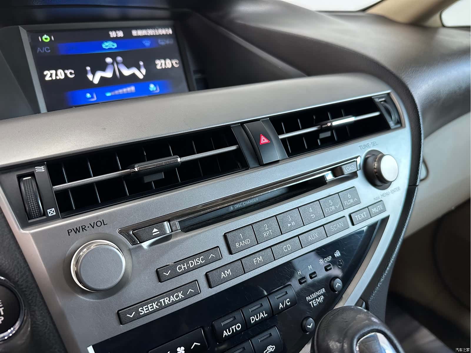 Lexus RX, 2011 13