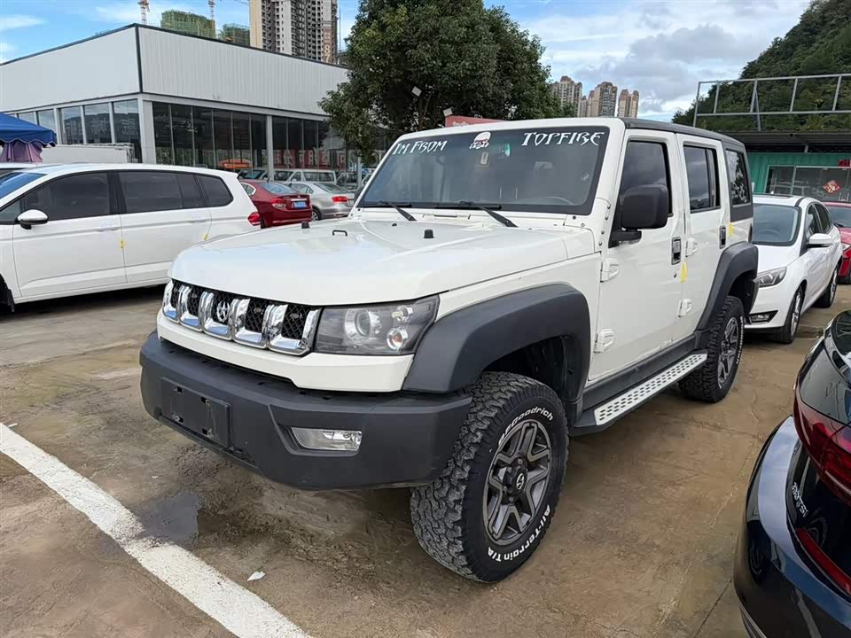 Beijing BJ40