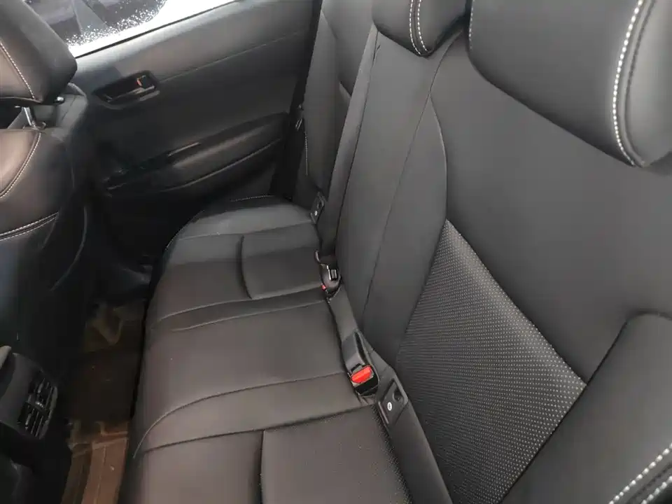 Toyota Corolla Sharp amplifier