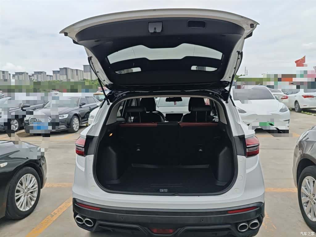 Geely Coolray, 2021 19