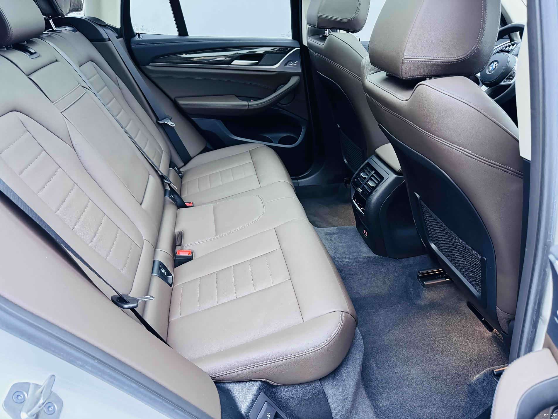BMW X3, 2021 10