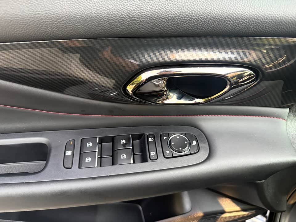 Trumpchi Shadow Leopard