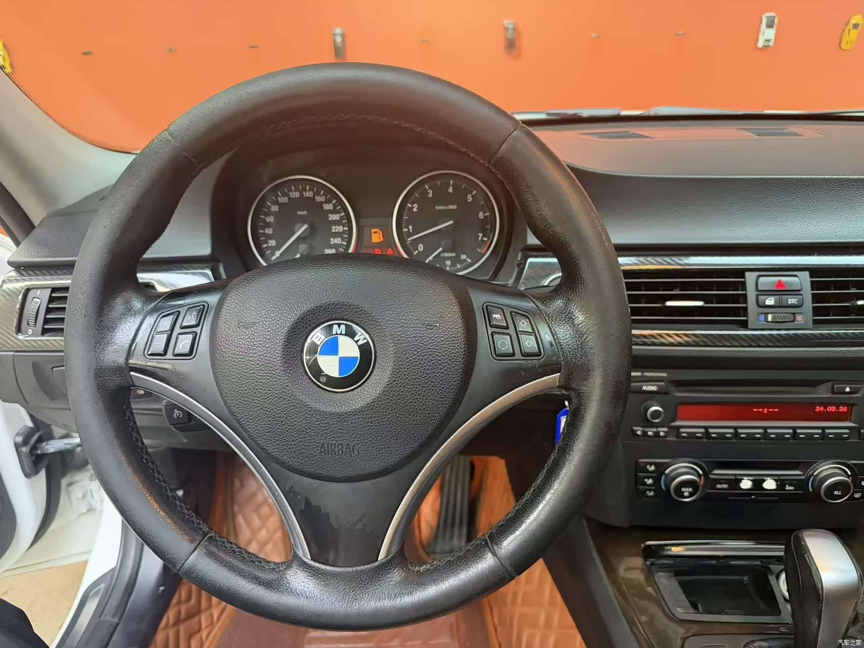 BMW 3 Series, 2011 8