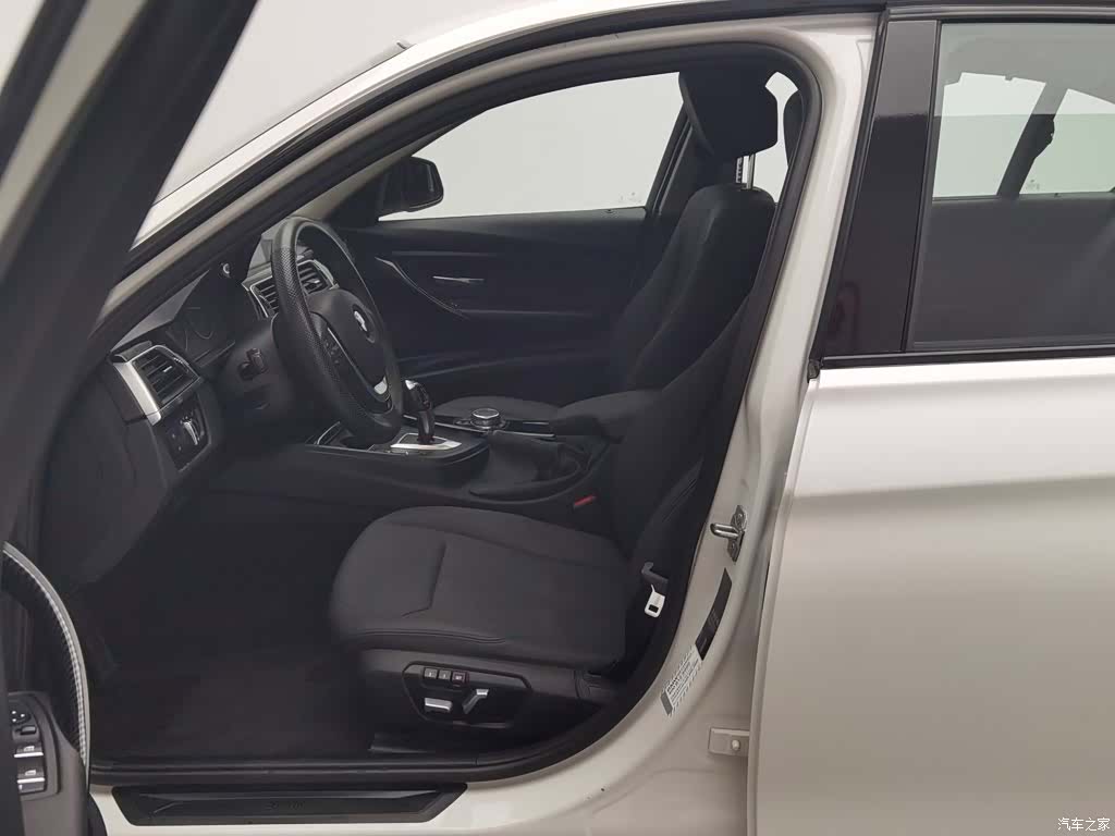 BMW 3 Series, 2017 10