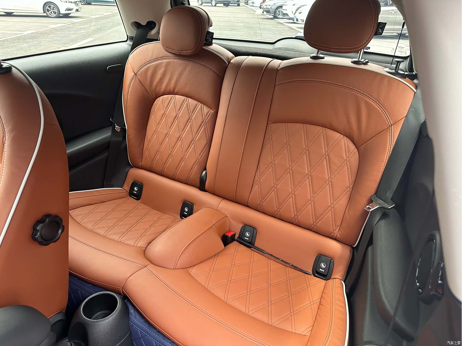 Mini Cooper, 2022 19