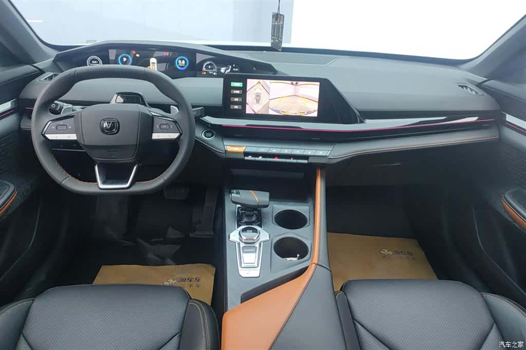 Changan UNI-V, 2023 12
