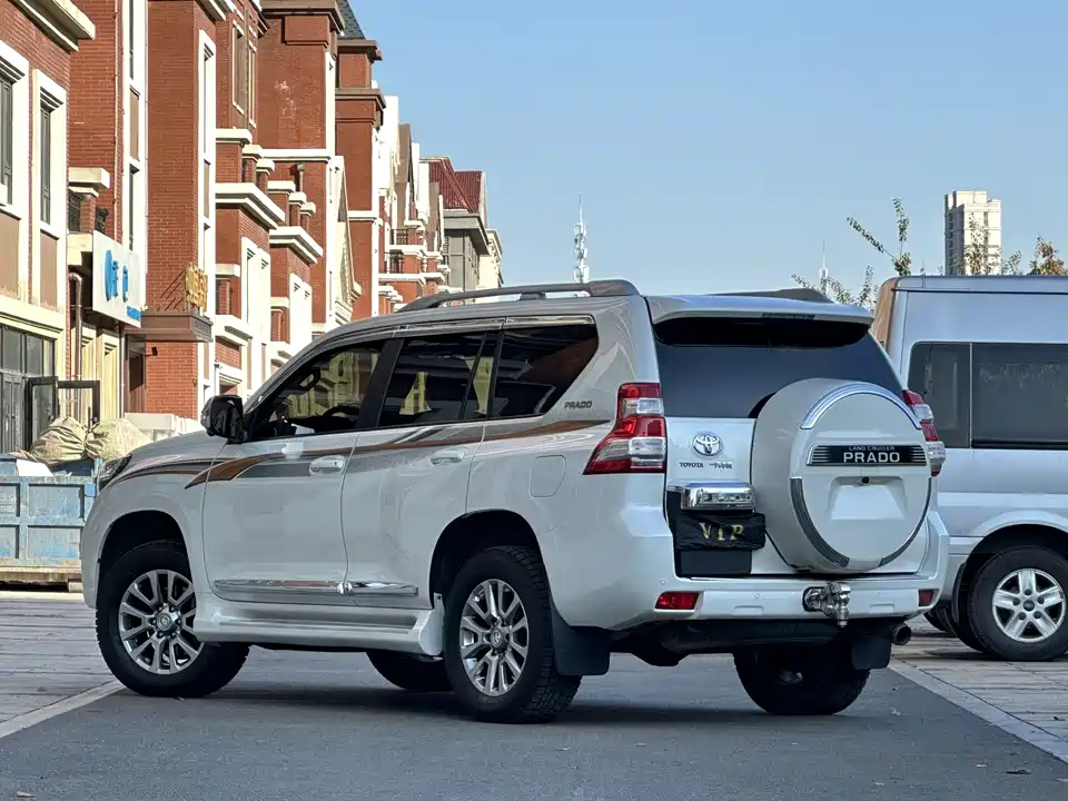 Toyota Prado