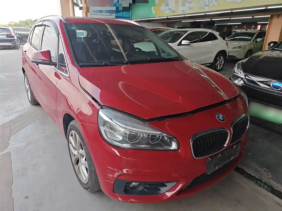 BMW 2 series station wagon