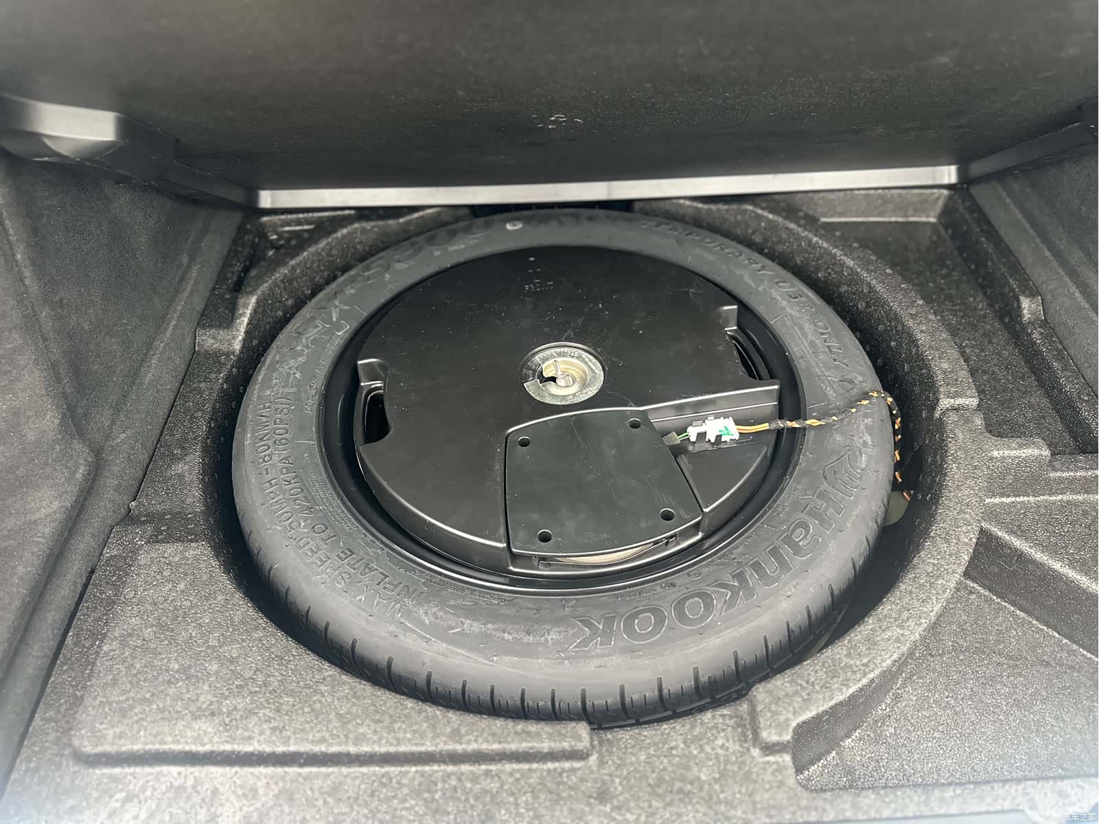 Audi Q3, 2013 9