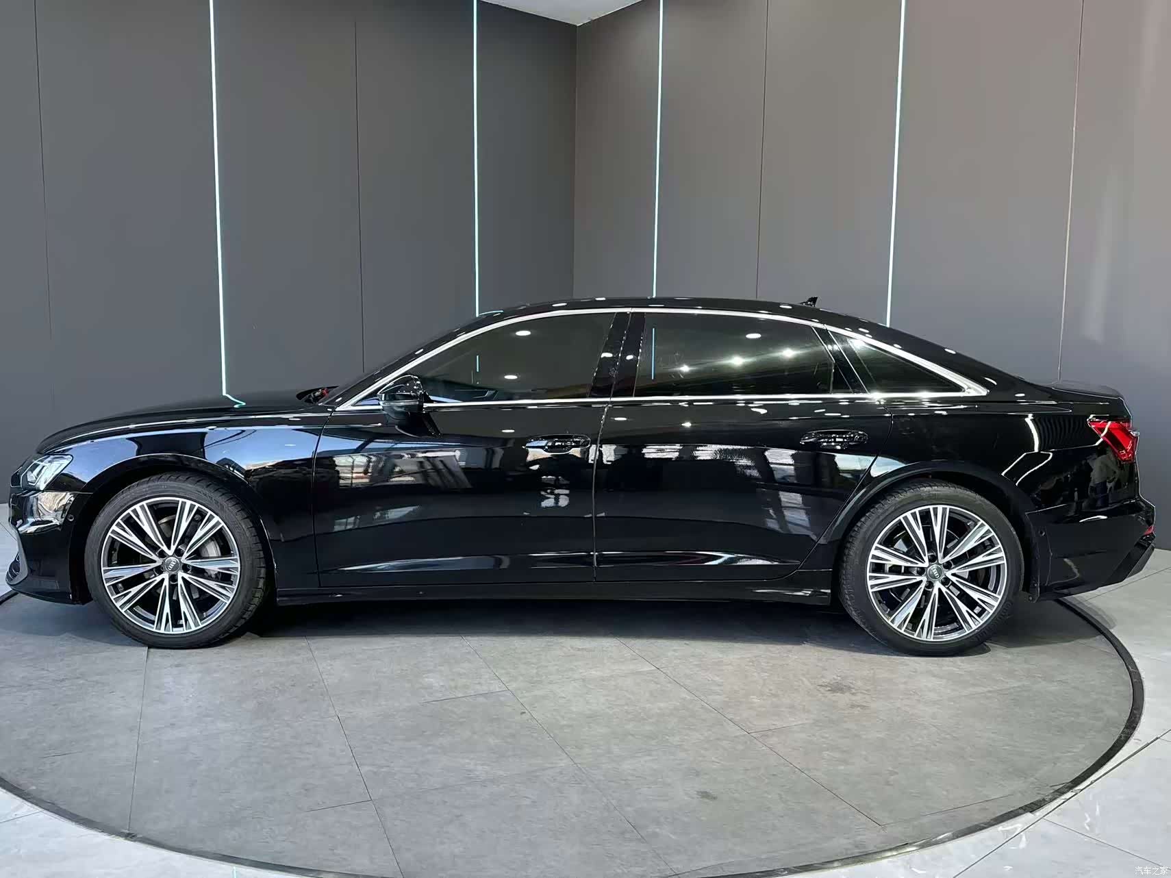 Audi A6L, 2019 4