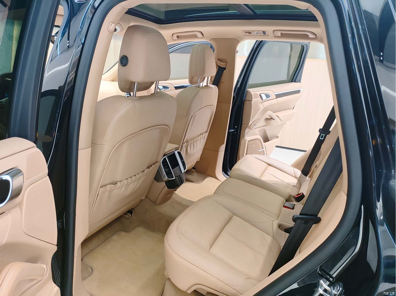 Porsche Cayenne, 2013 11