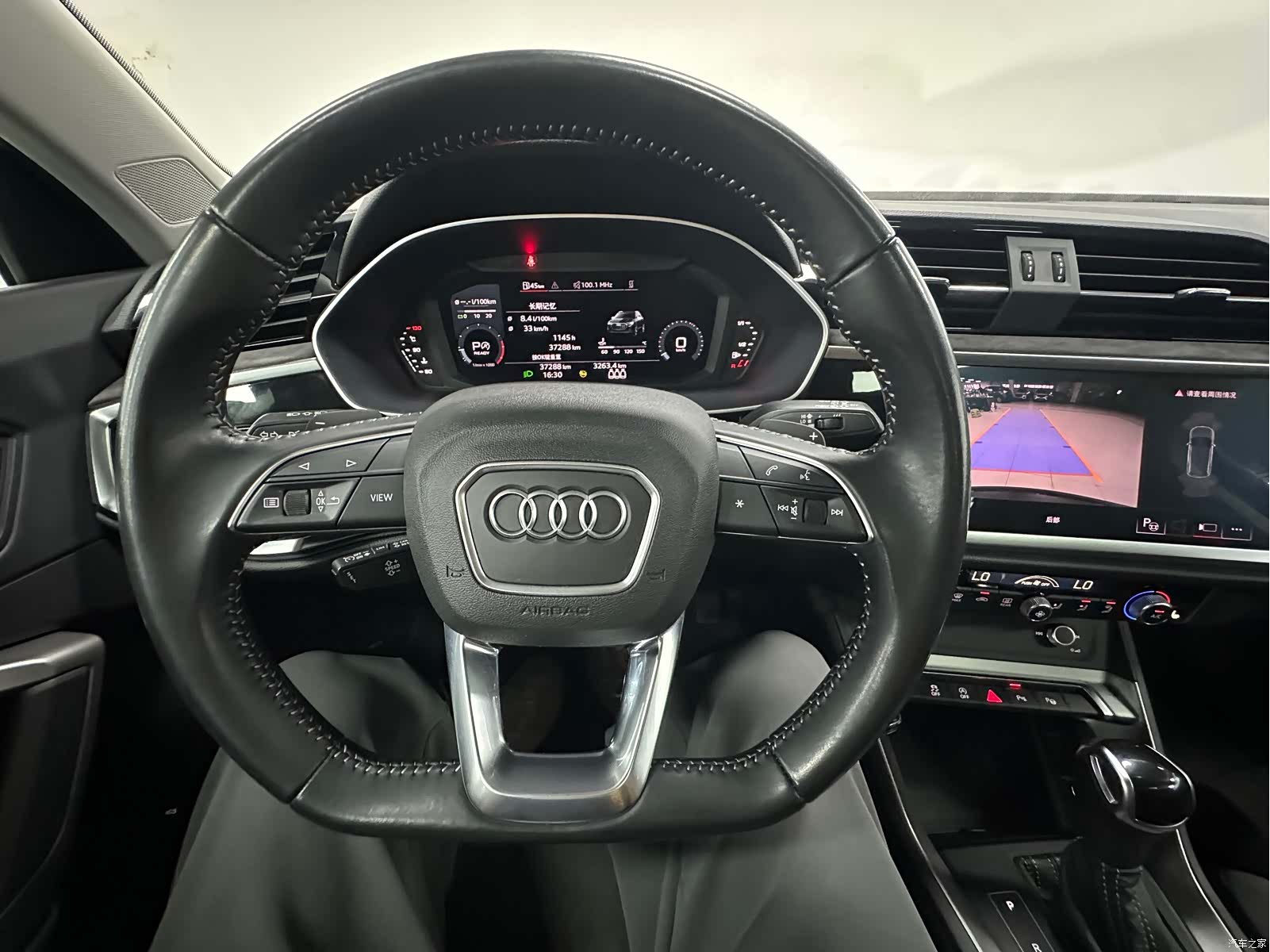 Audi Q3, 2022 21