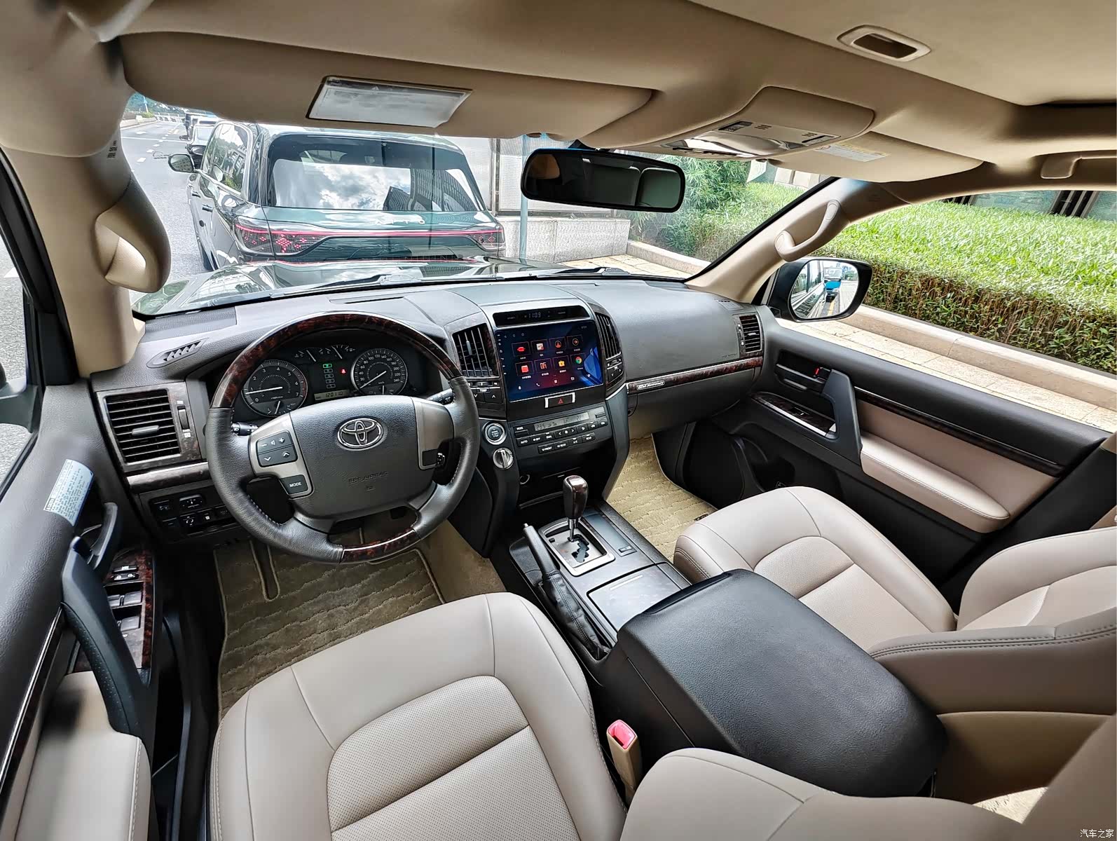 Toyota Land Cruiser, 2012 20