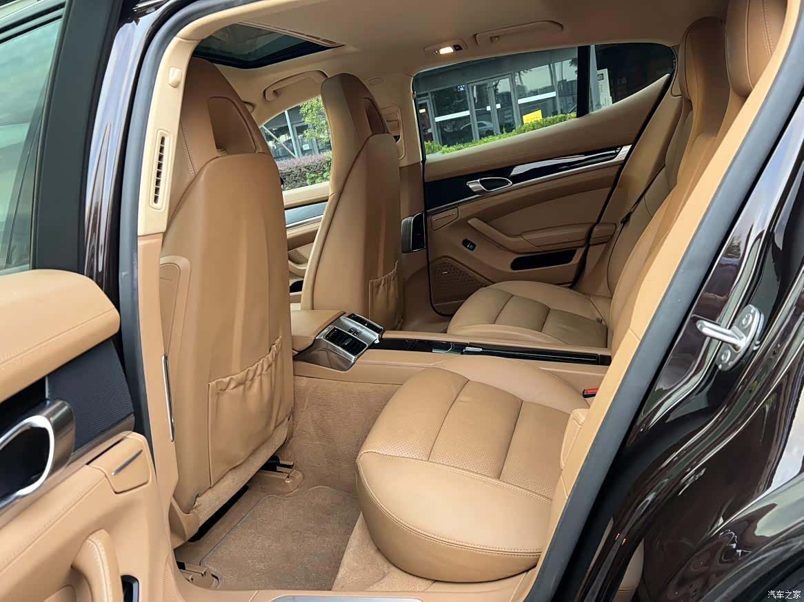 Porsche Panamera, 2012 8