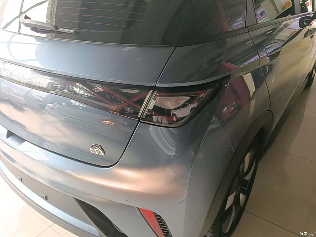 BYD Dolphin, 2023 8