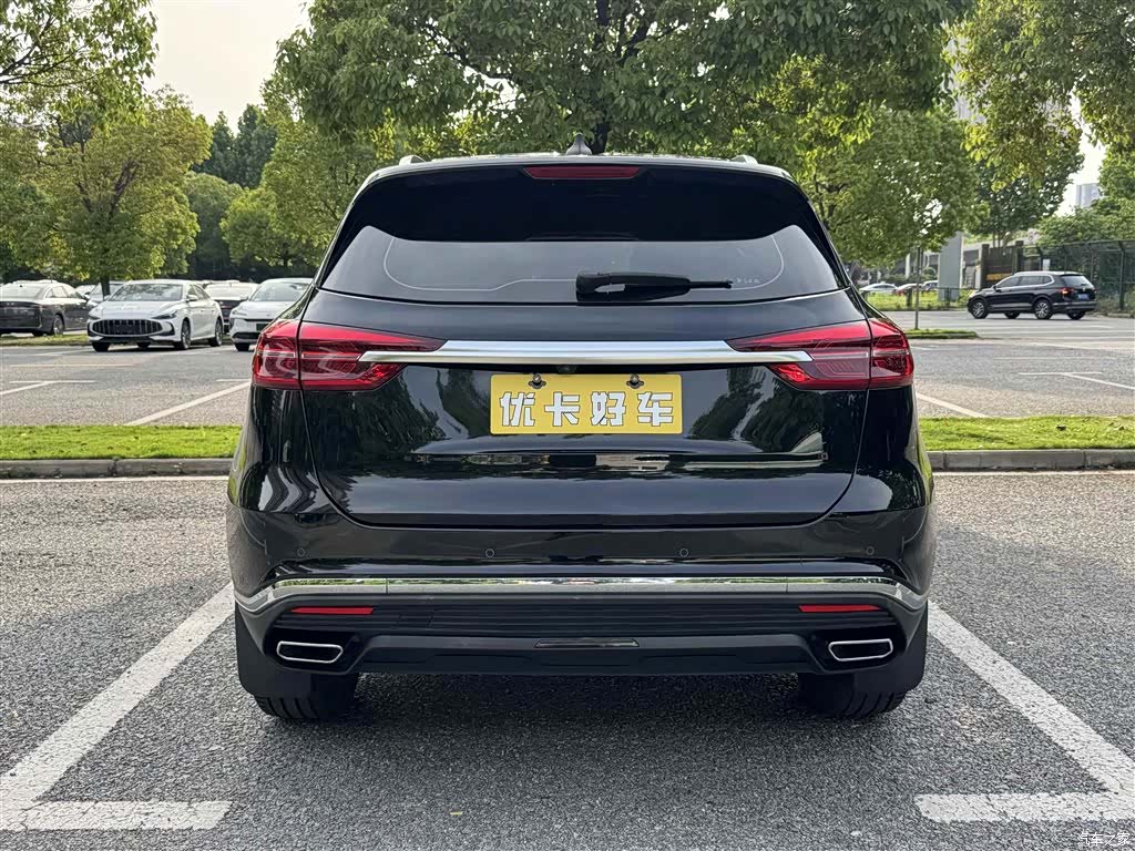 Hongqi HS5, 2022 все фото