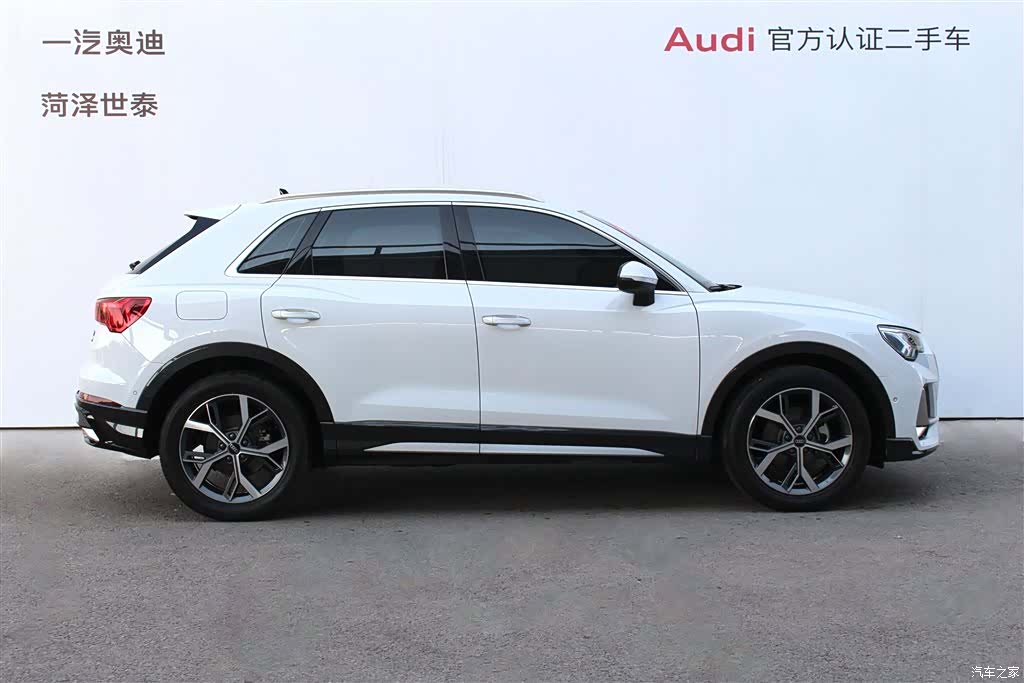 Audi Q3, 2023 3