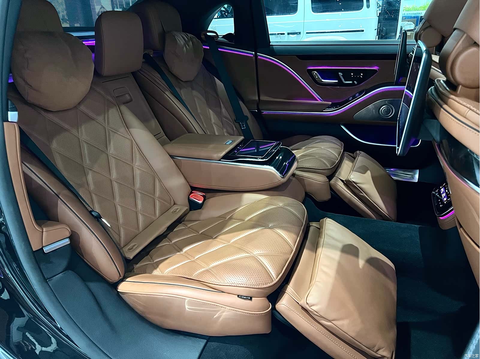 Maybach S-Class, 2024 33