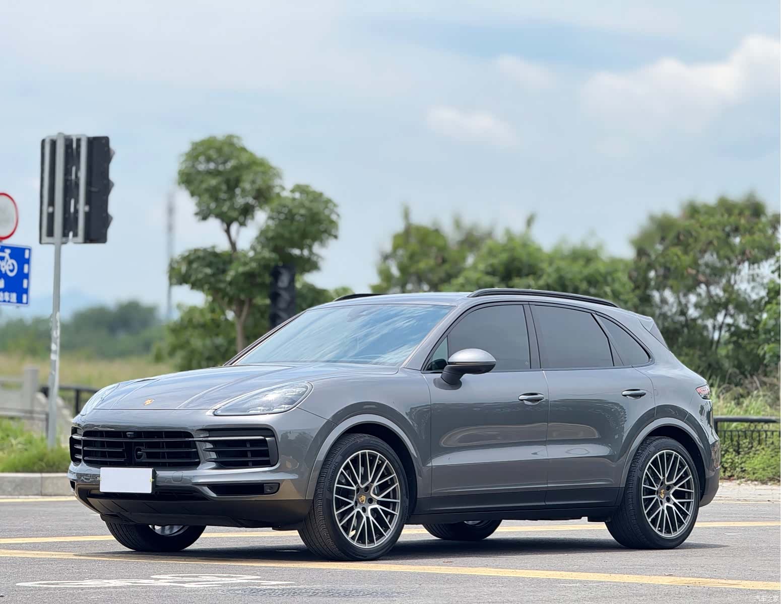 Porsche Cayenne, 2021 1