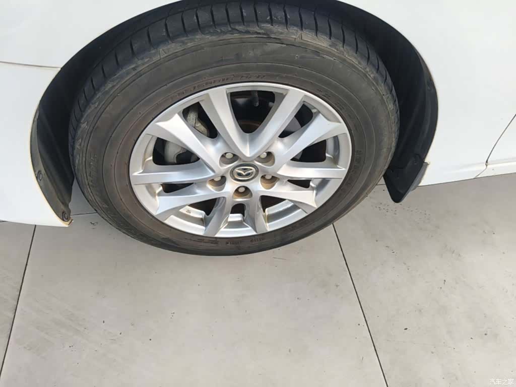 Mazda Mazda3, 2017 23