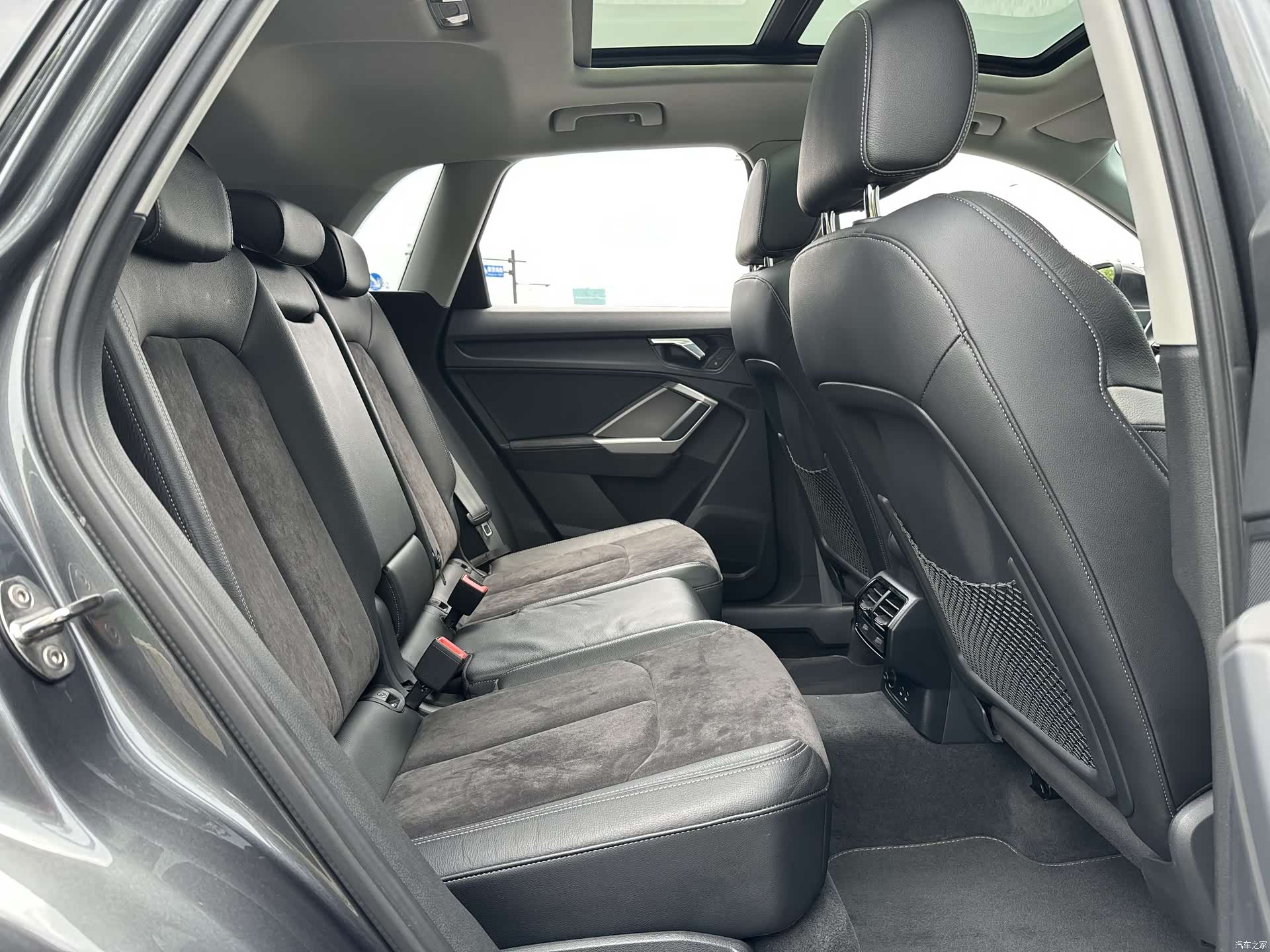 Audi Q3, 2019 13