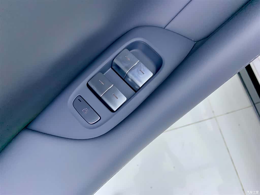 Xiaomi YU7, 2025 30