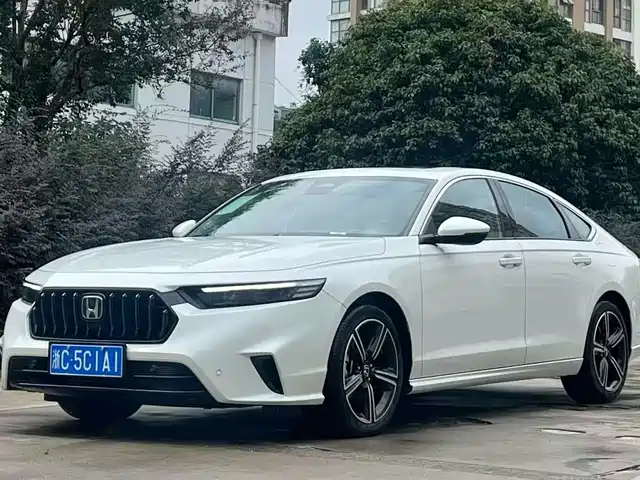 Honda Inspire 2026 — купить из Китая под заказ