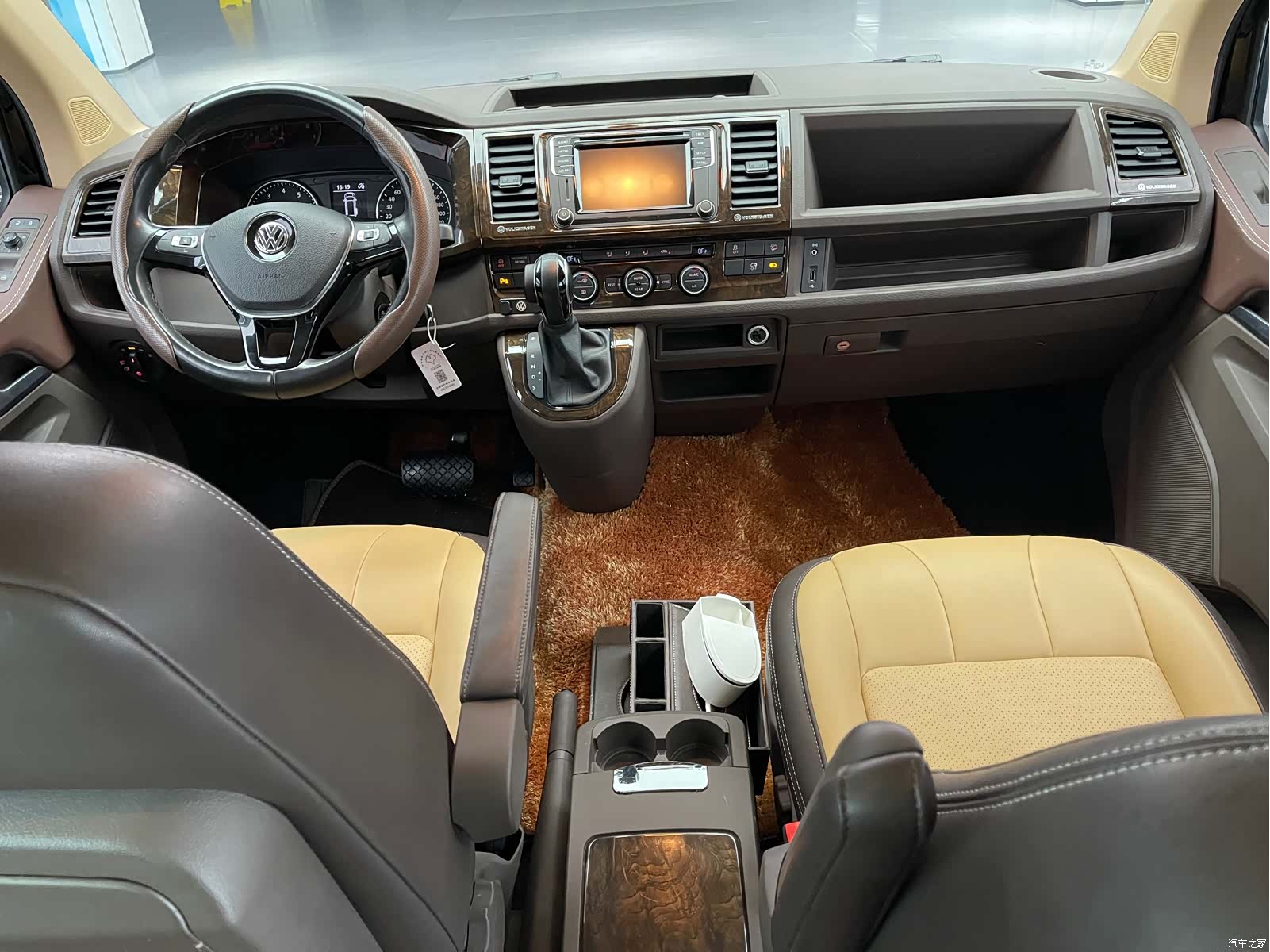 Volkswagen 7, 2019 16