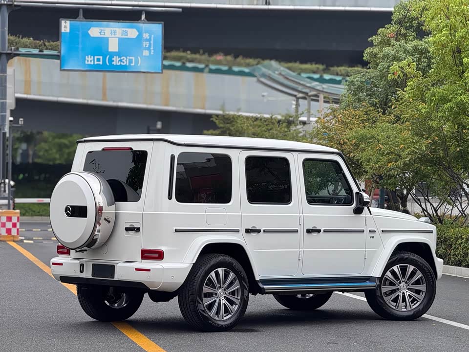 Mercedes-Benz G-class