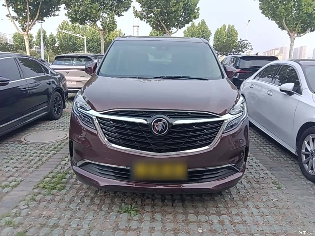 Buick GL8, 2022 3
