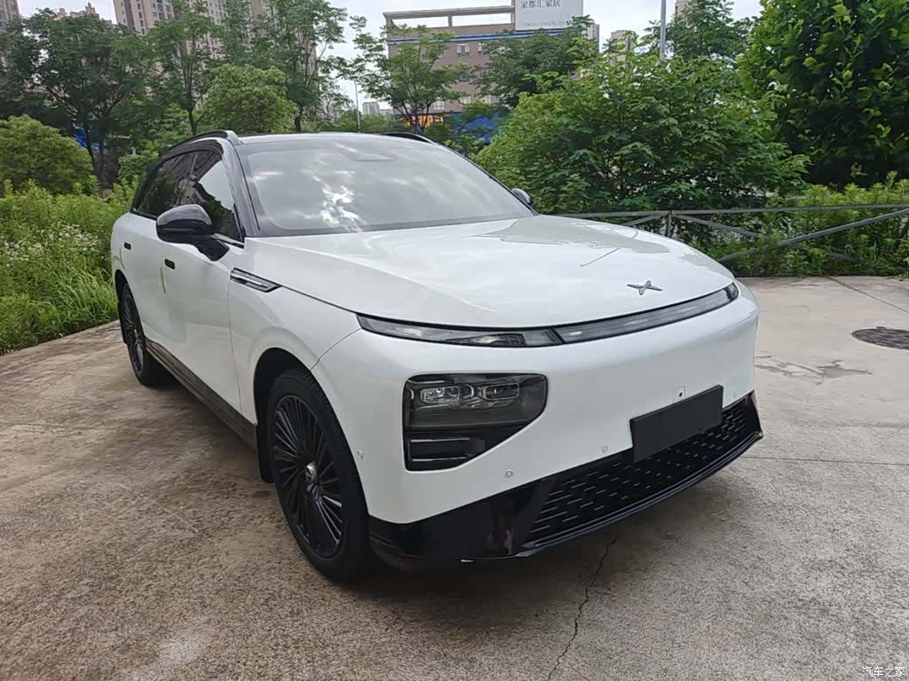 Xpeng G9, 2024 4