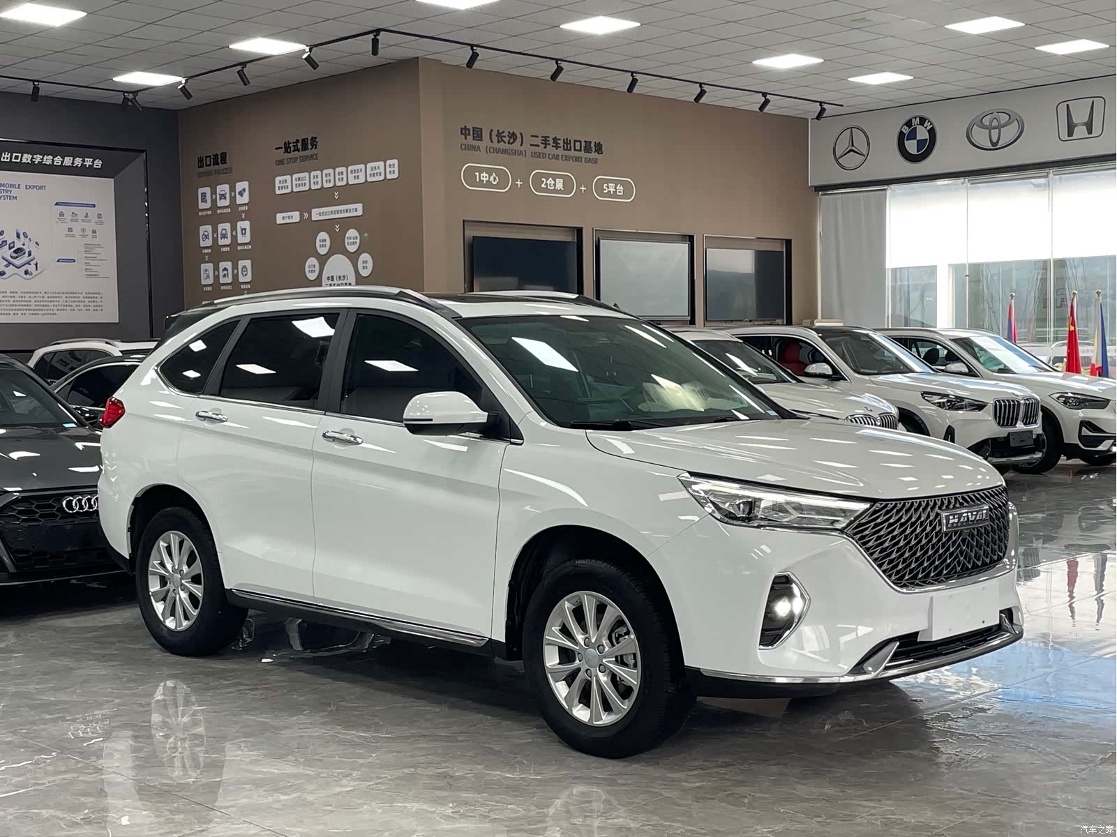 Haval M6, 2022 3