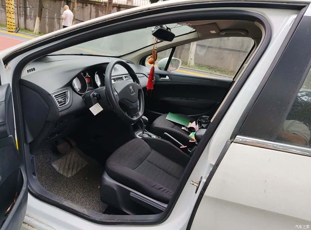 Peugeot 308, 2016 14