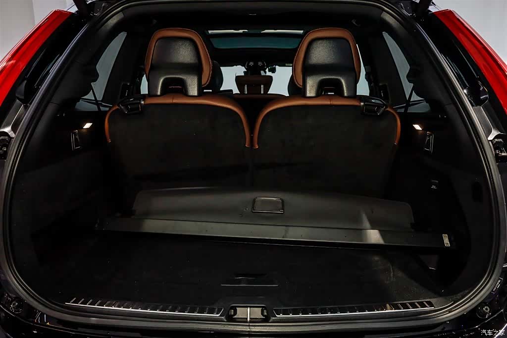 Volvo XC90, 2023 6