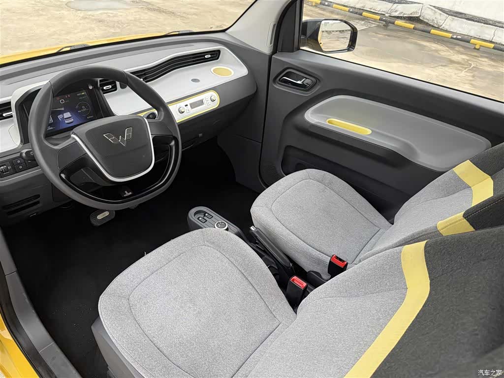Wuling MINIEV, 2022 12