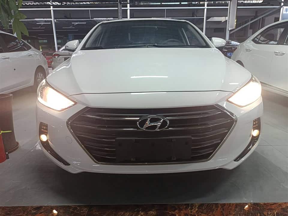 Hyundai Lead
