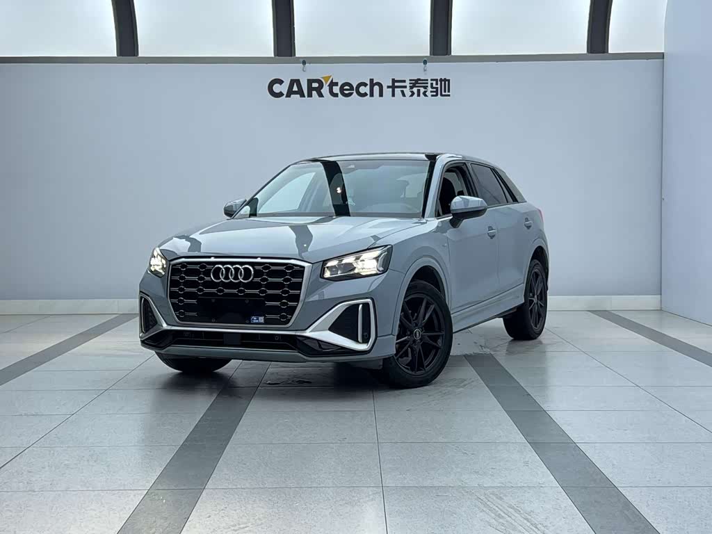 Audi Q2L