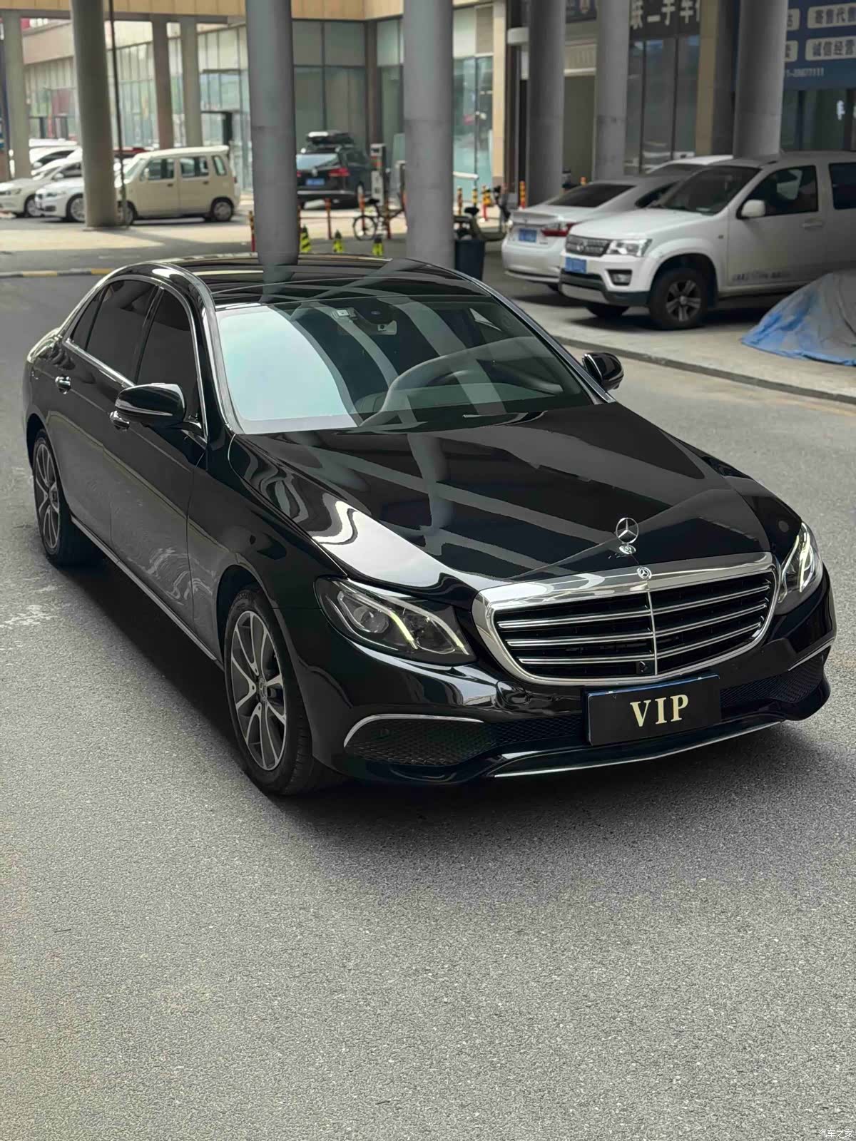 Mercedes-Benz E-Class, 2019 3