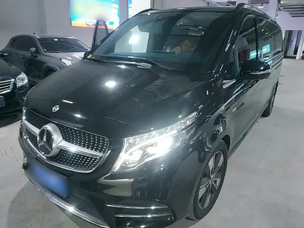 Mercedes-Benz V-Class
