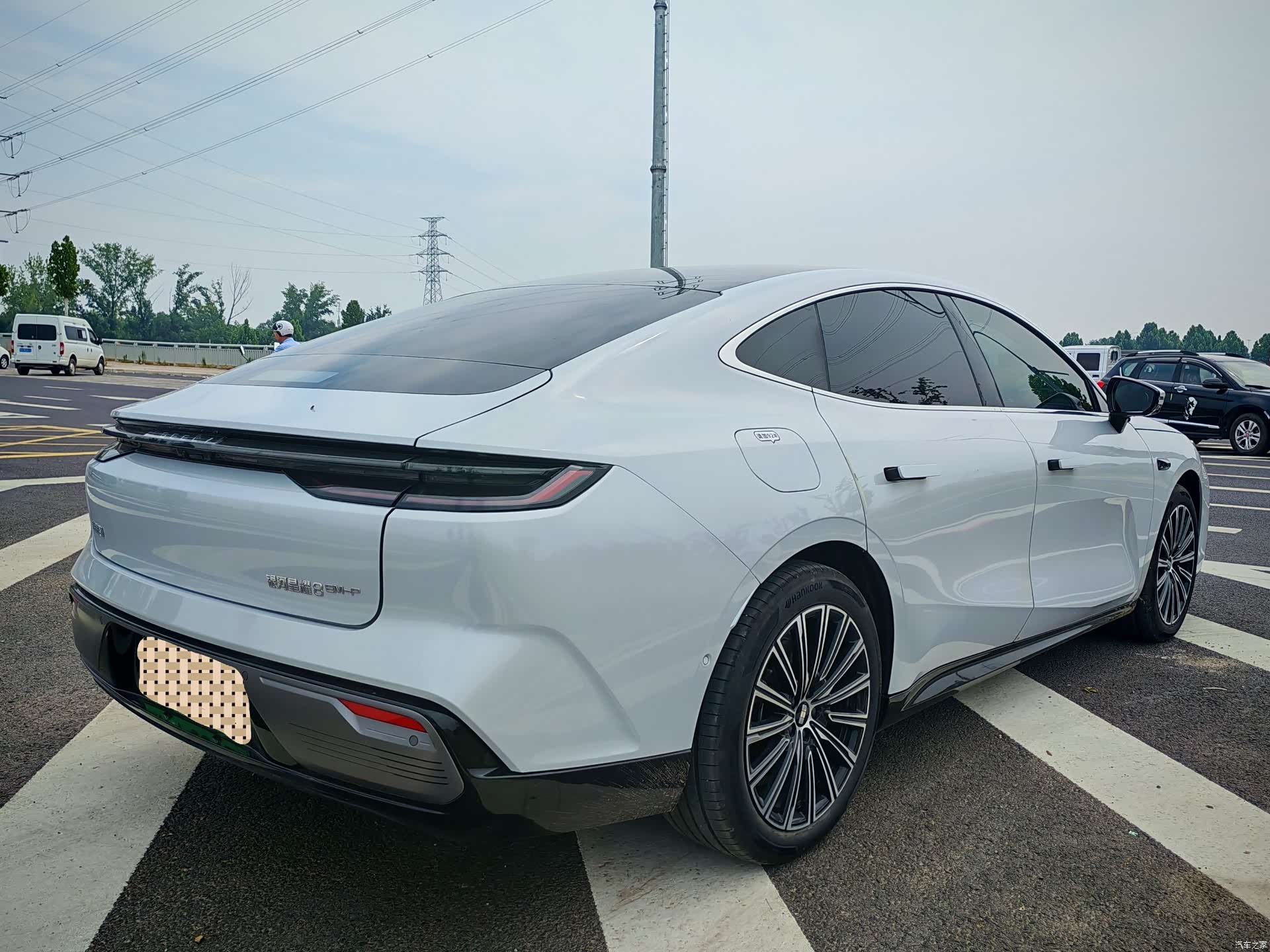 Geely 8, 2025 10