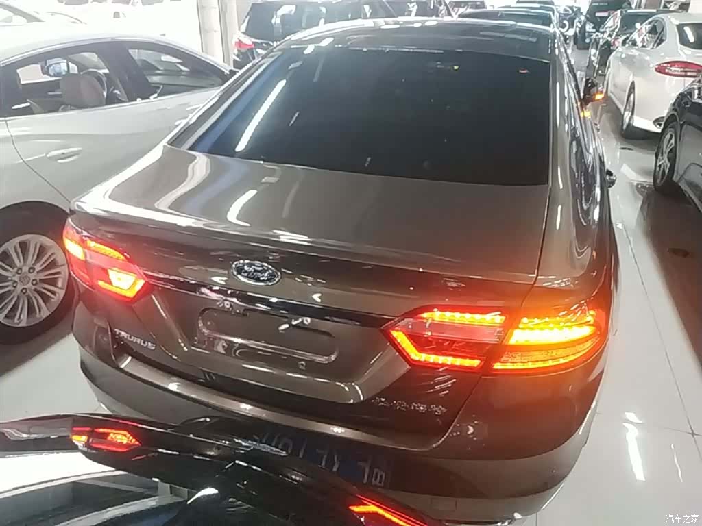 Ford Taurus, 2016 6