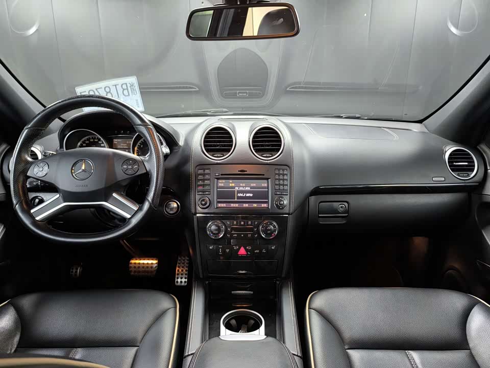 Mercedes-Benz M class