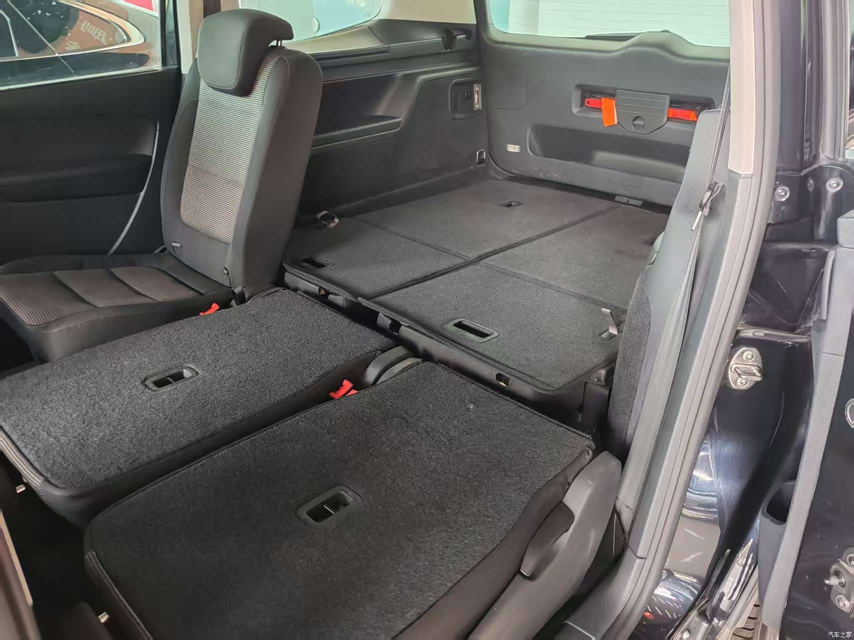 Volkswagen Xia, 2016 10