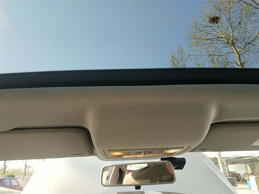 Skoda Rapid, 2015 18