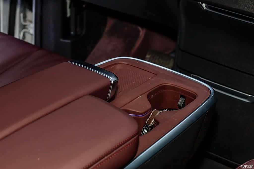 Buick Century, 2025 37