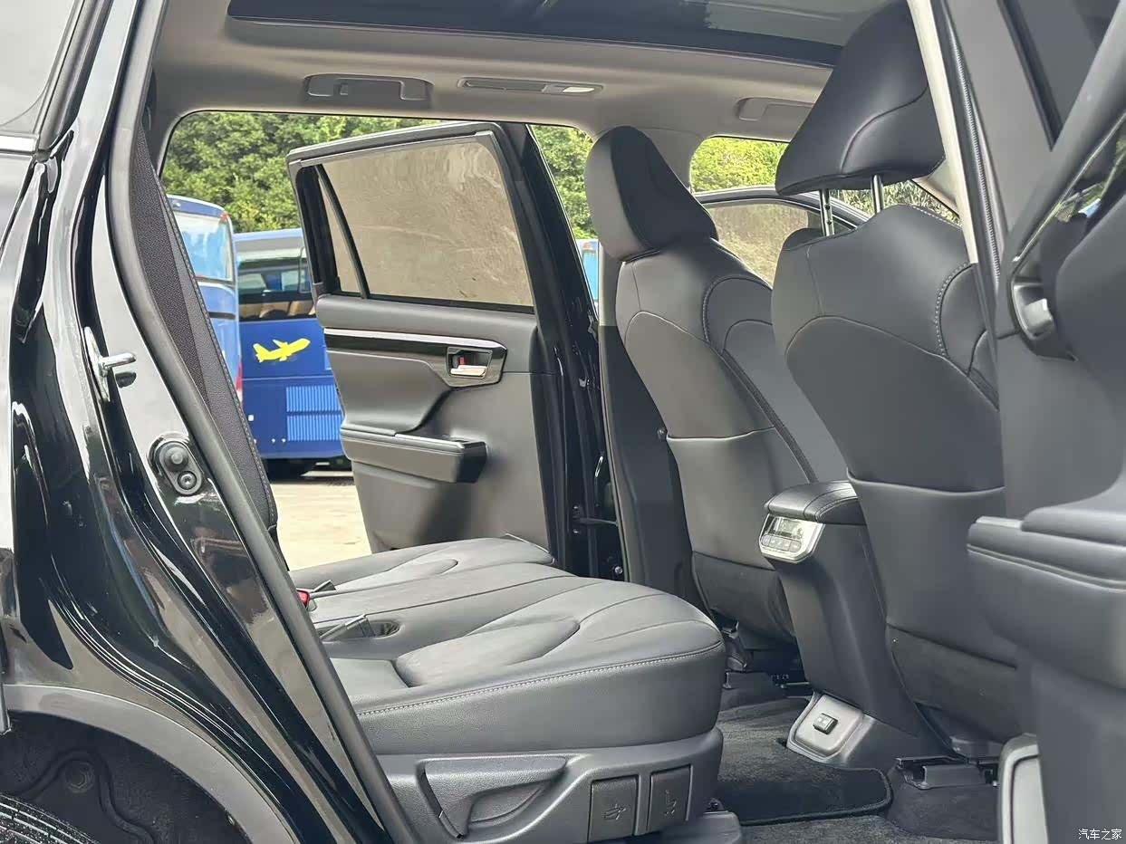 Toyota Highlander, 2024 9
