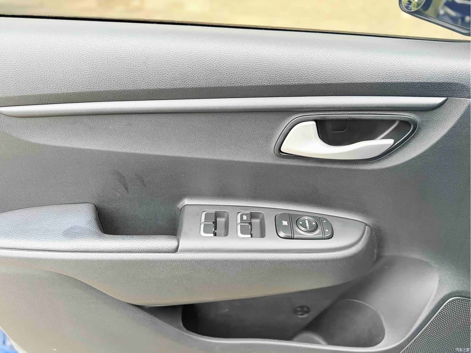 Kia K2, 2017 10