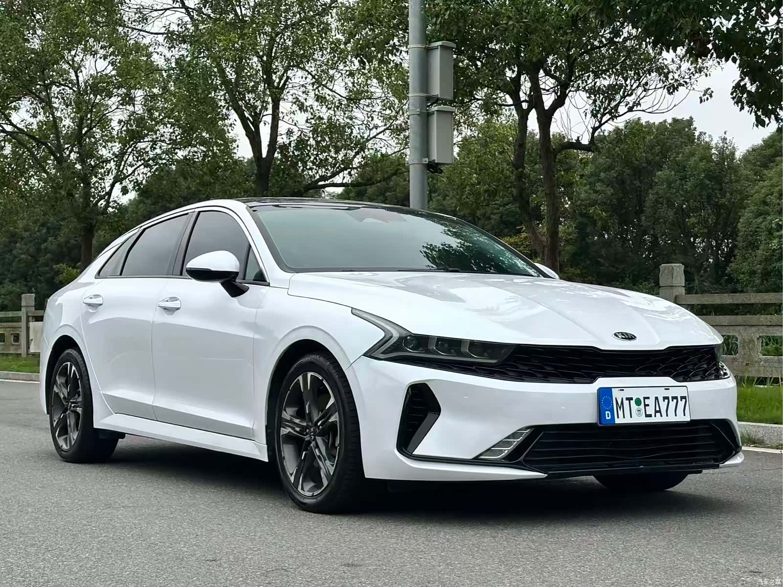 Kia K5, 2022 3