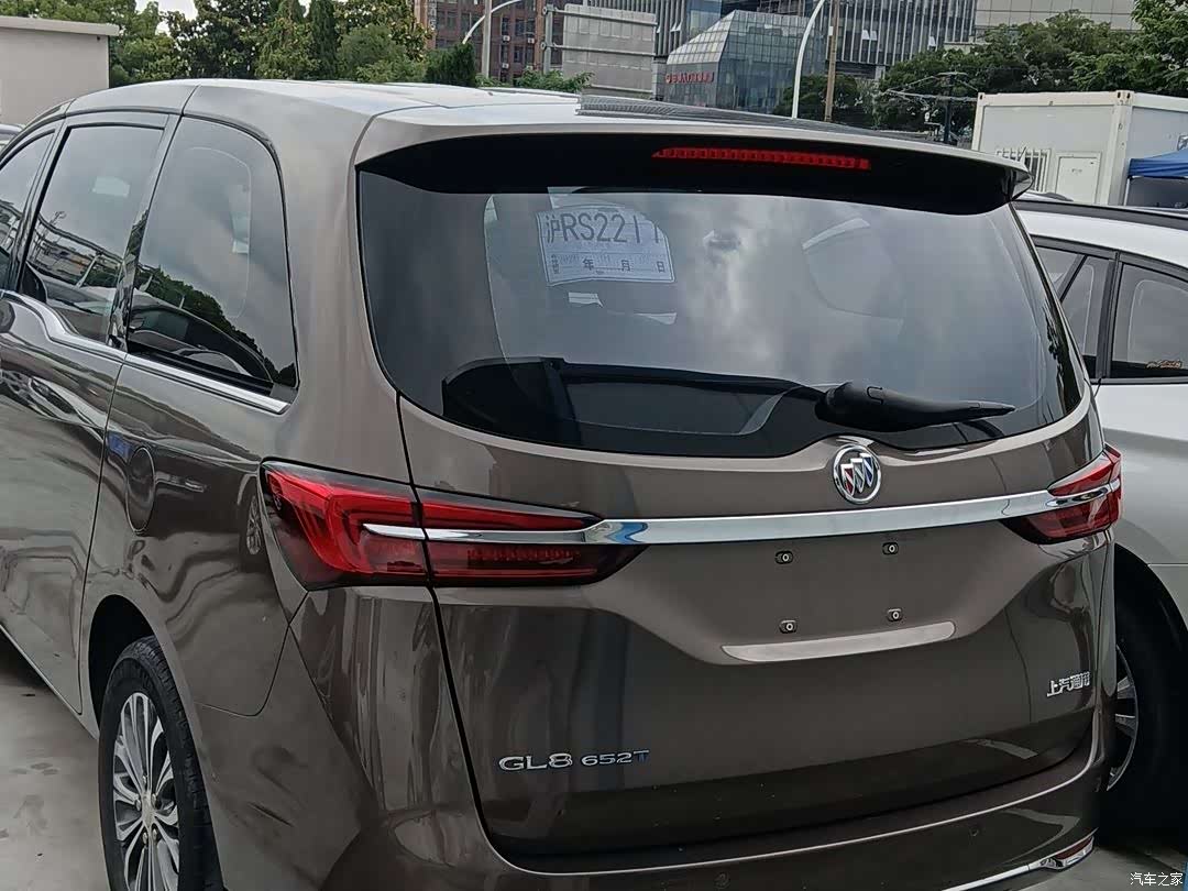 Buick GL8, 2023 4